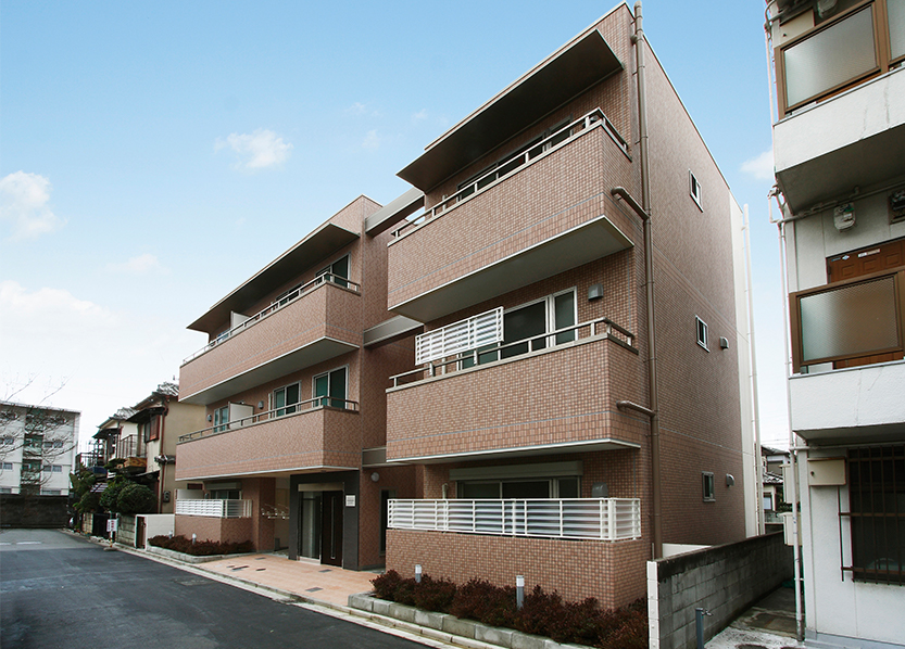 マンション② 北東側外観