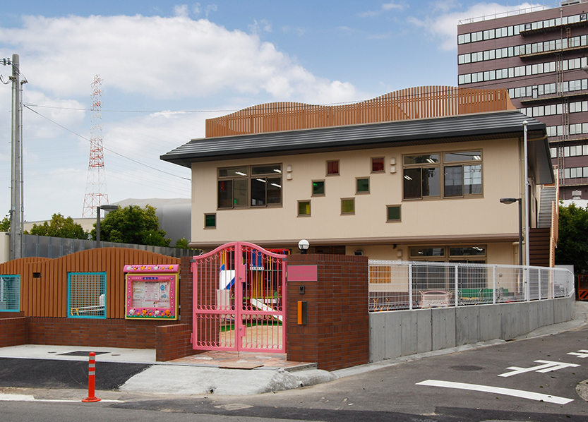 学校・教育施設④ 南側外観
